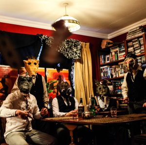 The Lindsay Tin short