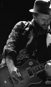 John-Angus MacDonald - Incredibly clever guitar...