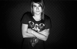 Oiki - vibrant, exciting and as dangerously spirited as a tiger with his tail on fire... 