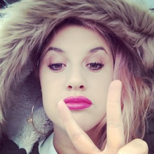 Sophie and The Bom Boms - Lumpy beats and sassy chanting vocals create this blot-fest of grainy images and vivid velvet swathes...