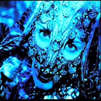 Optimist In Black - Daphne Guinness