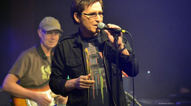 RUSS BALLARD - late to stage... 