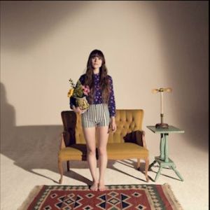 OFELIA K - Joyful synth-pop...