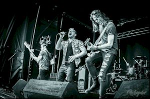 ILLUSTR8ORS - Photo Credit John Bull