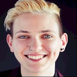 Sally Pepper - folk vocals and freely-given opinion - luxuriously handled ...