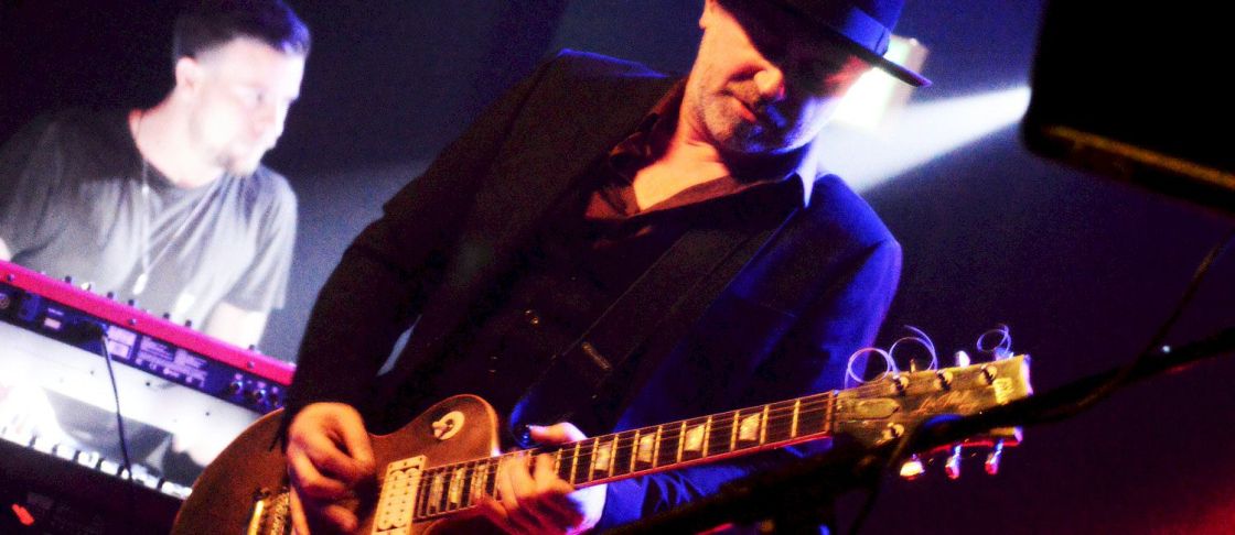 Matt Pearce and the Mutiny photo credit: @neilmach 2019 ©