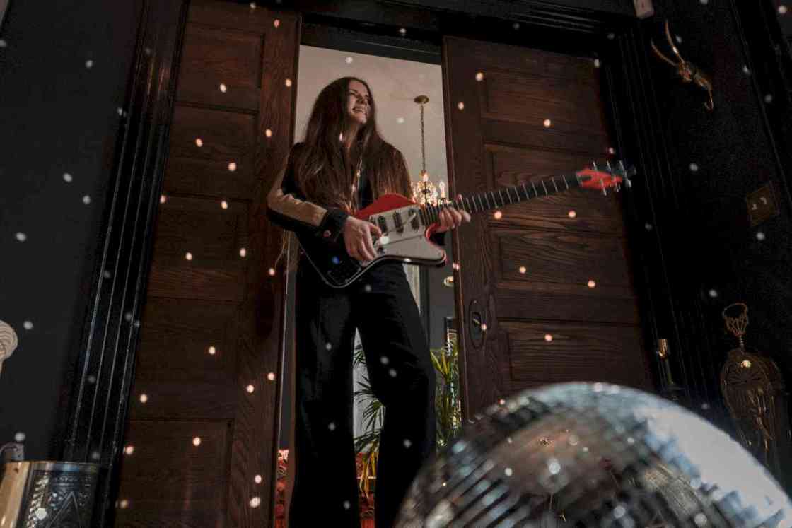 Arielle by Caitlin Brady