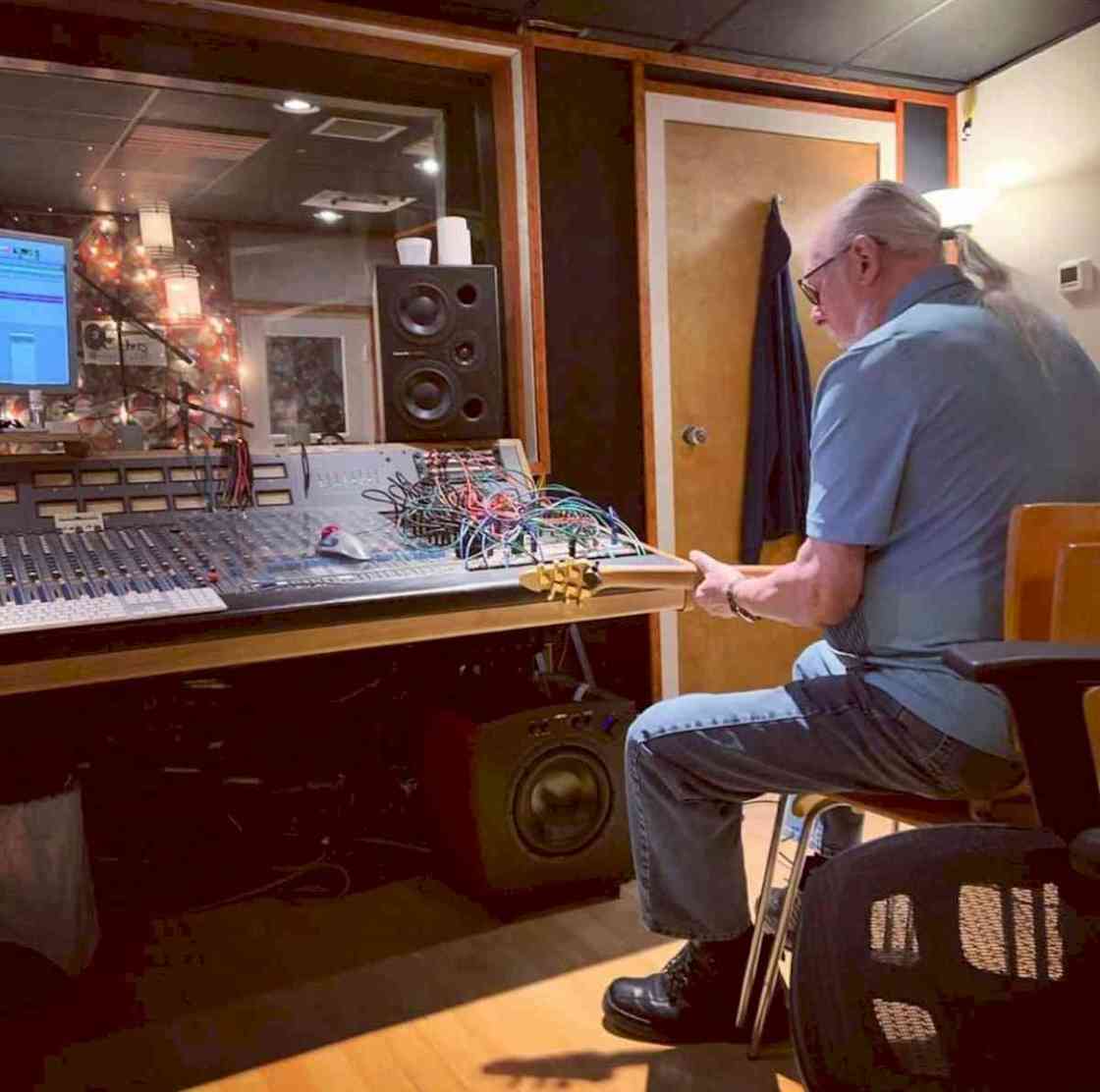 Steve Cropper working in studio