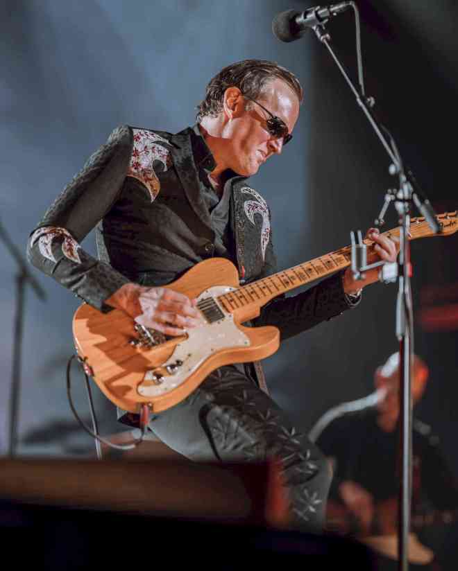 Joe Bonamassa Photo Credit Kit Wood
