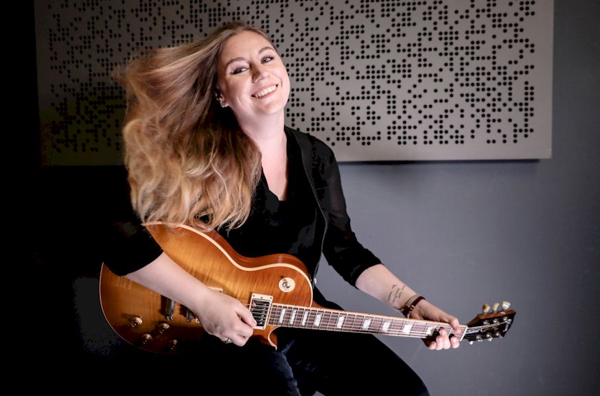 Joanne Shaw Taylor: photo credit © Christie Goodwin