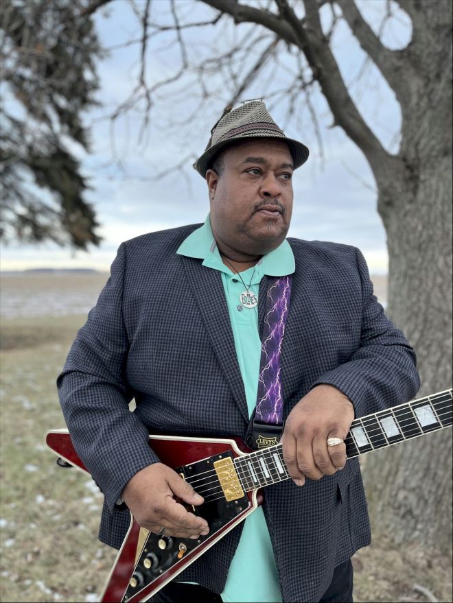 Larry McCray Photo Credit Peggy Smith