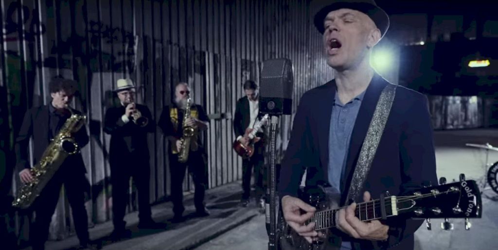 Thorbjørn Risager + The Black Tornado - Navigation Blues