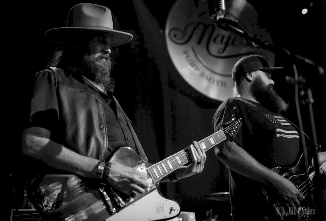 Hillbilly Vegas photo credit G.I. Joe Photos