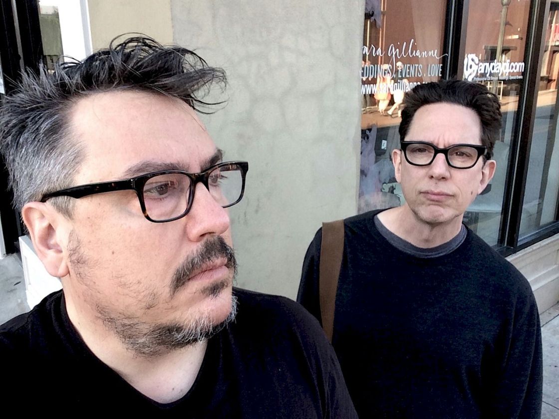 John Flansburgh (left) and John Linnell in 2020 Creative Commons