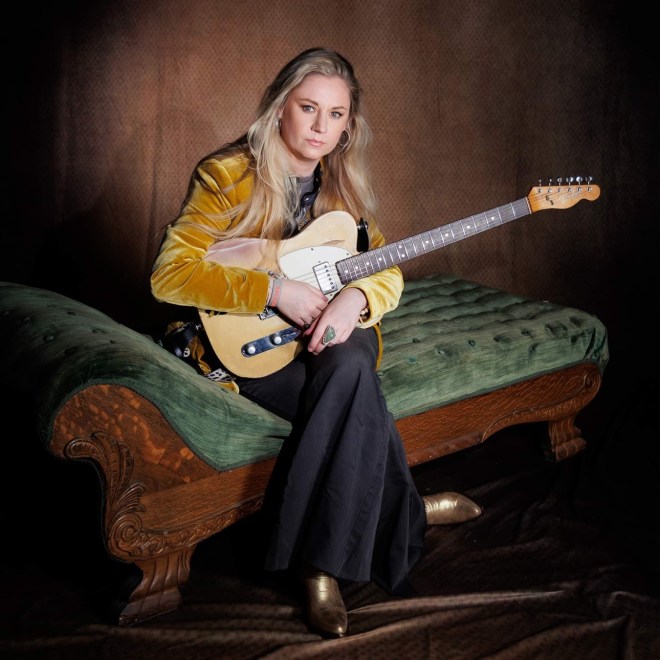 Joanne Shaw Taylor - photo credit Stacie Huckeba