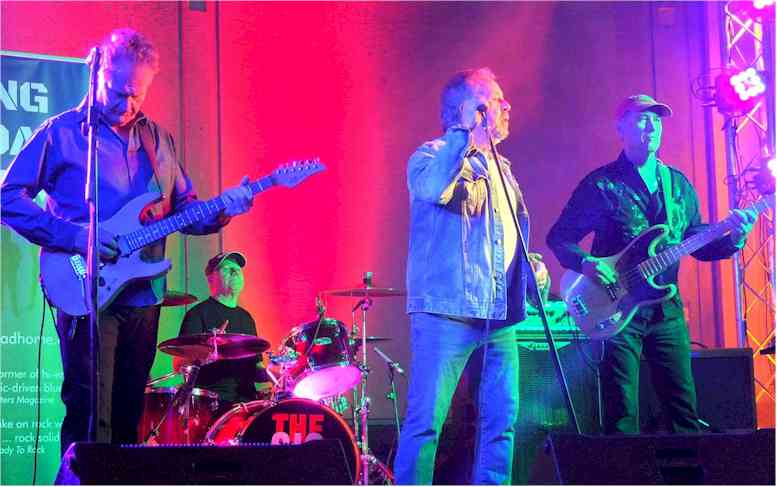 Long Road Home at the UK Blues, Rhythm and Rock Festival Blackpool image credit: © Neil Mach 