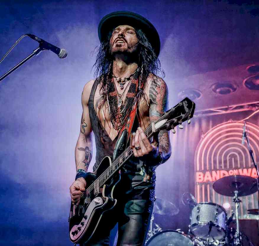 Troy Redfern Photo Credit © Haluk Gurer