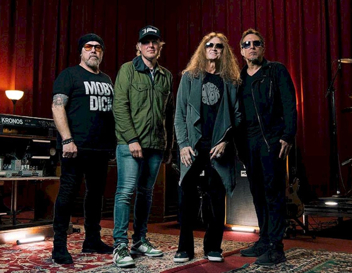Black Country Communion Photo Credit © Rob Bondurant