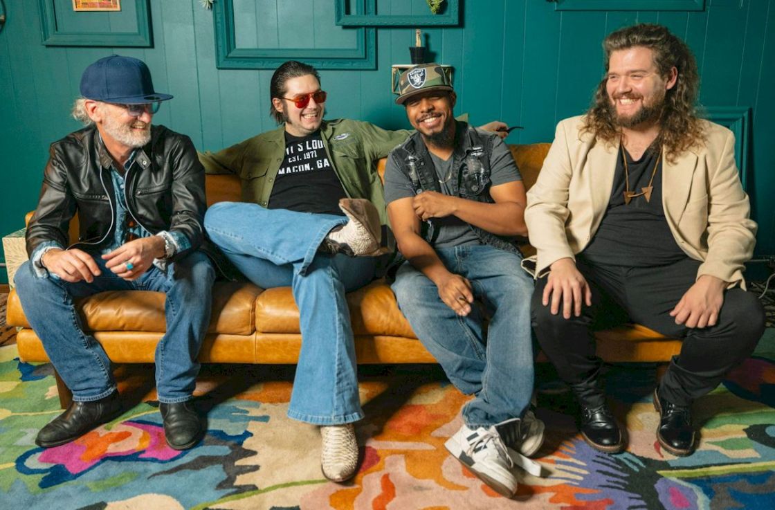 Eddie 9V Saratoga Single