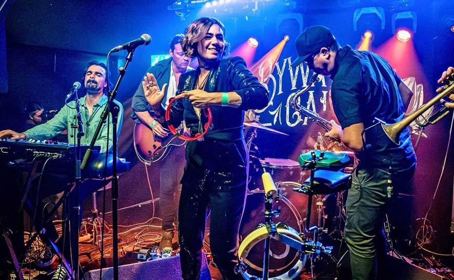 BYWATER CALL Photo by Marty Moffatt