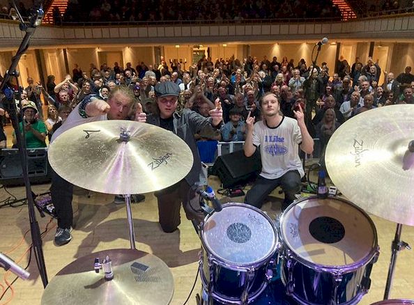 ZAC SCHULZE GANG Birmingham Town Hall photo: zacschulzegang