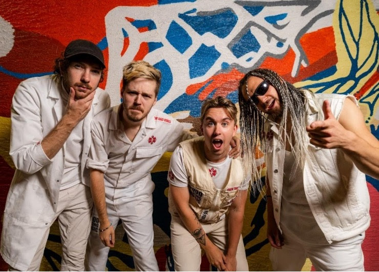 SOLENCE Soothe Blue Monday - photo credit Dylan Eddinger