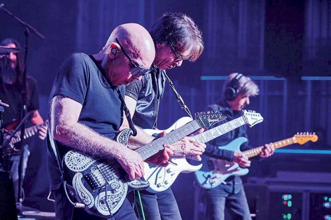 SATRIANI JOHNSON VAI — G3 REUNION LIVE Photo Credit © Jen Rosenstein