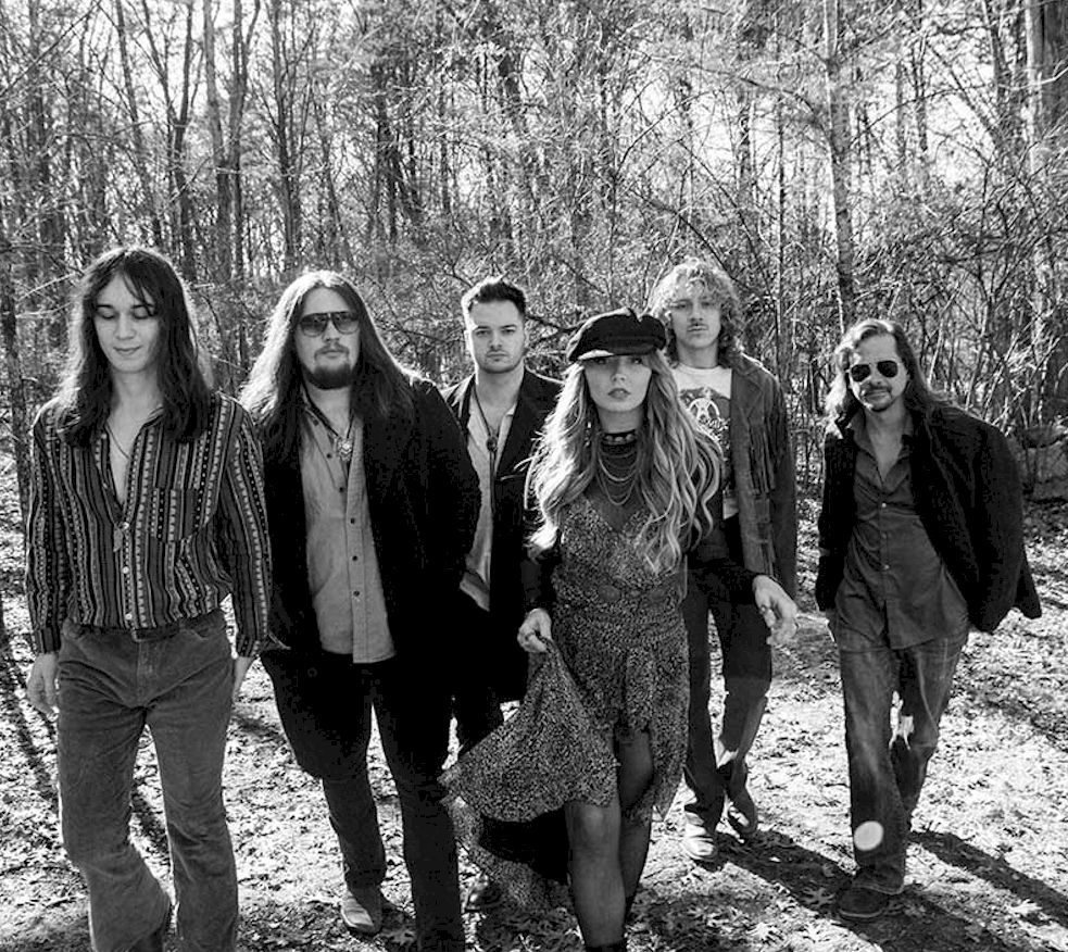 PARKER BARROW Concoct The Groove - Photo Credit: © Bri Fish