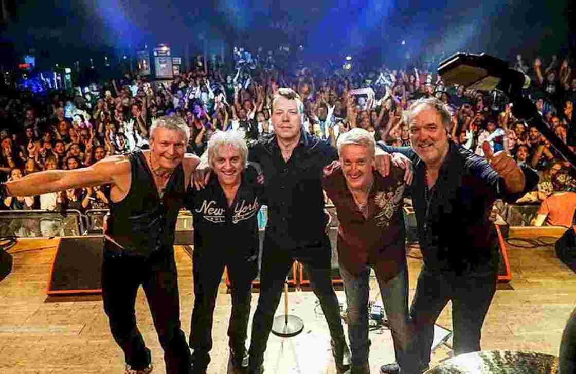 FM Brotherhood UK tour - photo © Roberto Villani