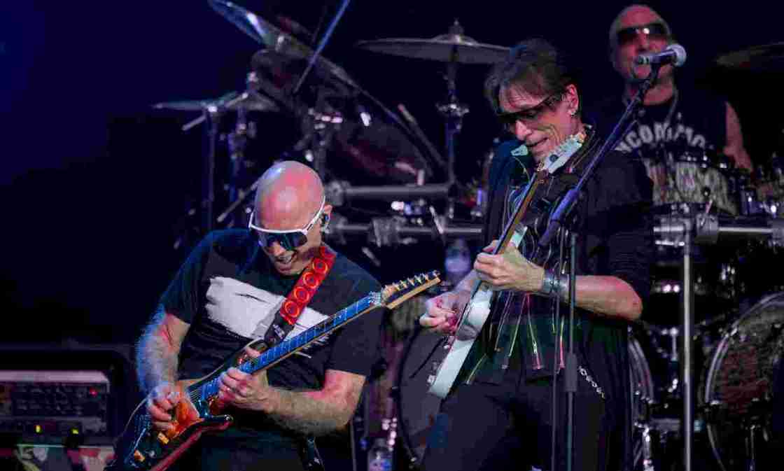 SATCHVAI at Wolverhampton Civic Hall Chud Photography