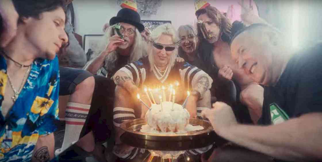 LUCIE SUE Candles Raised