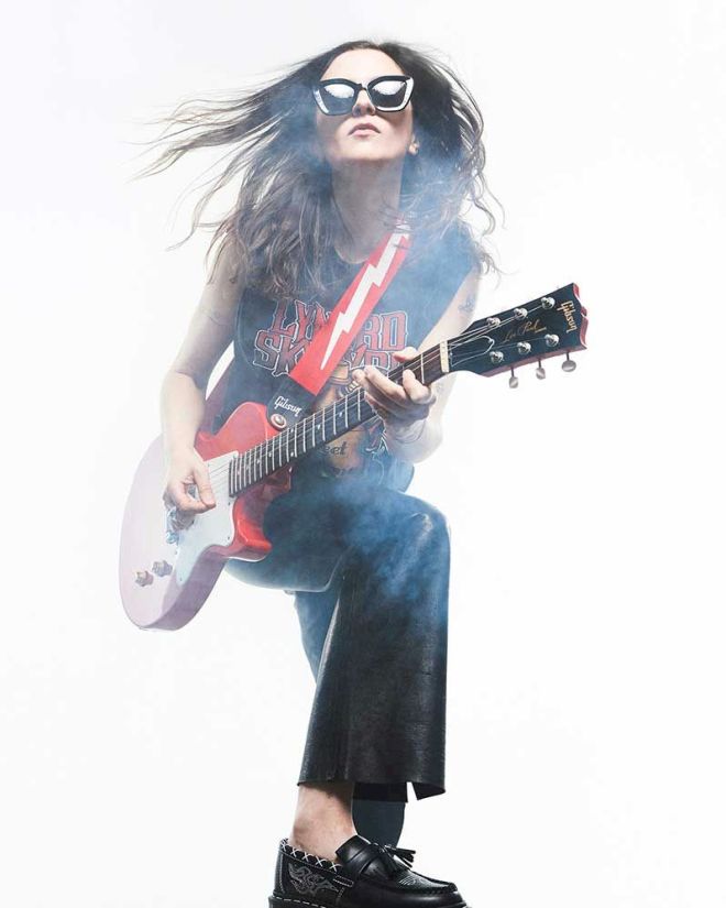 LAURA COX Trouble Coming - photo credit Li Roda-Gil