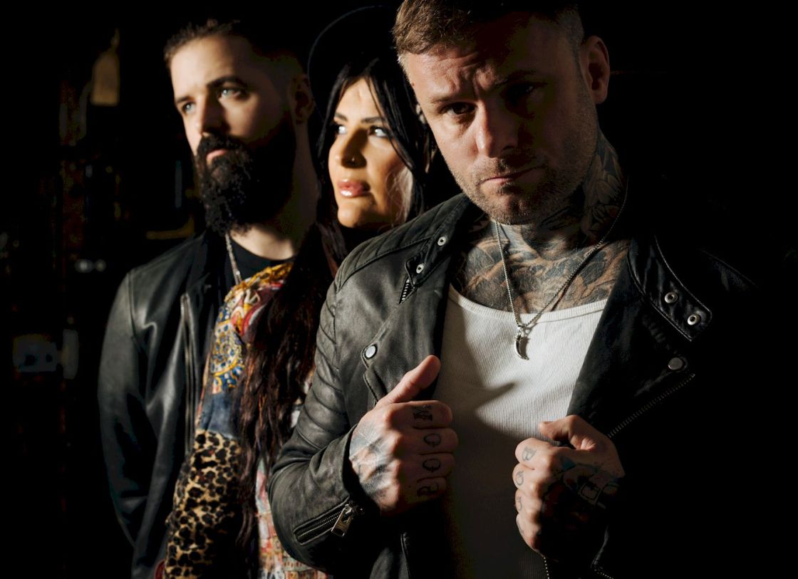 HOLLOW SOULS Burn it to the Ground with ELLES BAILEY Rob Blackham