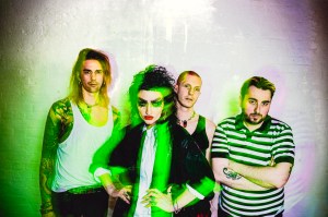 JO-JO AND THE TEETH Whiskey Dreams - photo Esmé Bones