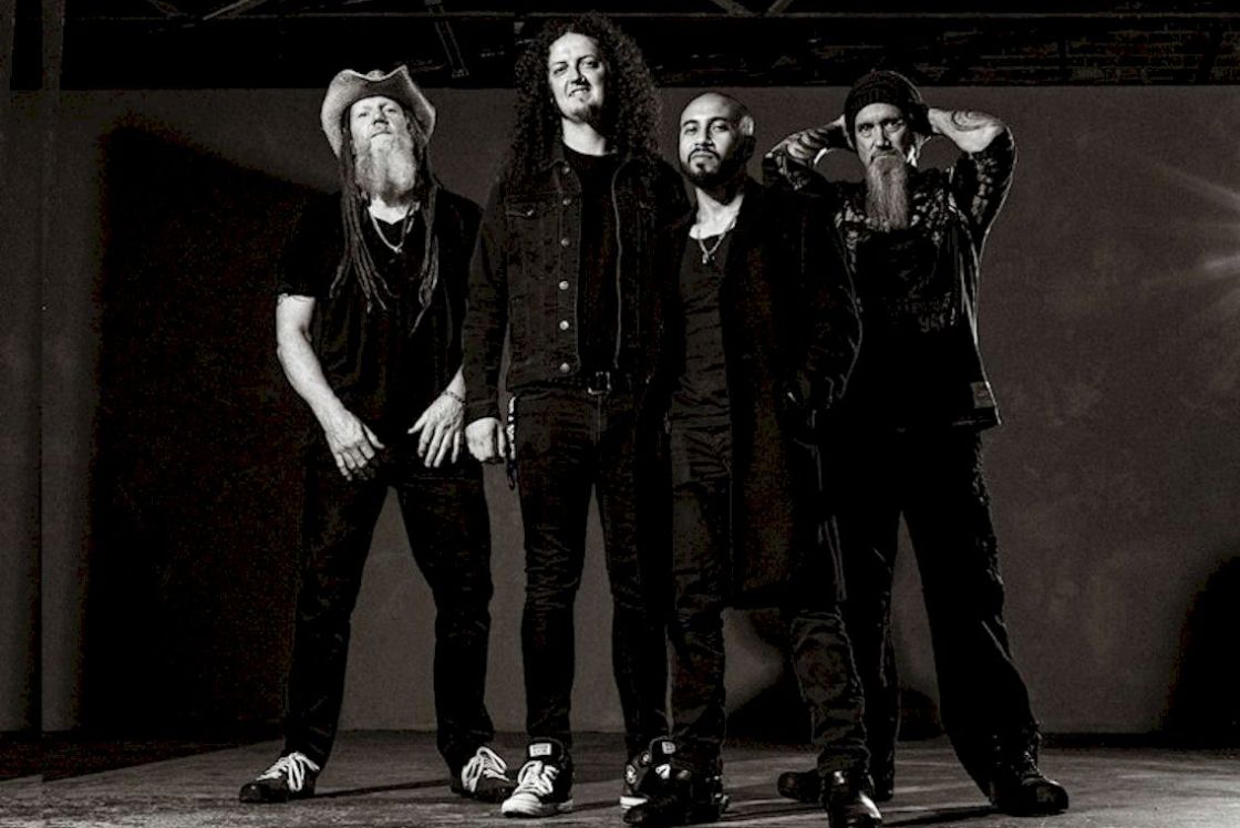 GREYSTONE CANYON Borrowed + New