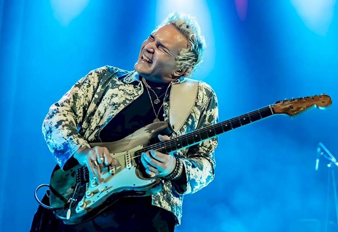 PHILIP SAYCE Scorched Earth Live in LA + London - photo © Robert Sutton