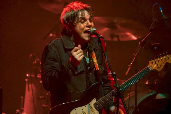 ZAC SCHULZE GANG Live at Shepherd's Bush Empire - photo credit Phil Honley - singing man with guitar at microphone